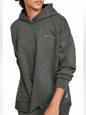 Under Armour NWT Gray Rush Recover Fleece Wrap Pullover Hoodie Sweatshirt Large